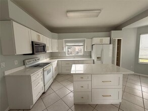 10782 Plantation Bay Dr in Tampa, FL - Building Photo - Building Photo