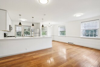 2920 Midvale Ave in Philadelphia, PA - Building Photo - Building Photo