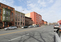 184 Washington Ave in Albany, NY - Foto de edificio - Building Photo