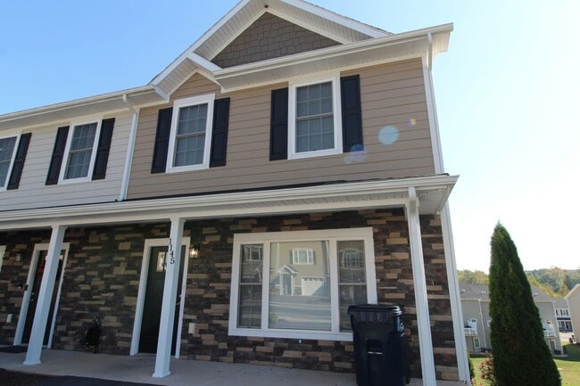 property at 1145 Bluemoon Dr