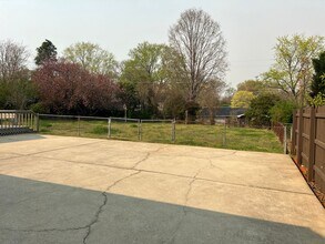 21 Seabury Dr in Greenville, SC - Building Photo - Building Photo