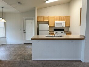 11854 W Clover Field Ln, Unit 202 in Boise, ID - Building Photo - Building Photo