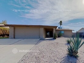 17449 N 8th Ave in Phoenix, AZ - Building Photo