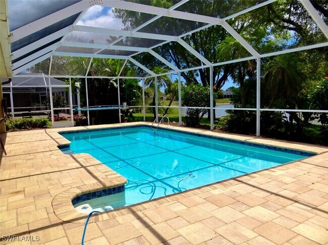 145 Plantation Cir in Naples, FL - Building Photo - Building Photo