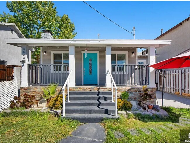 property at 3623 3rd Ave