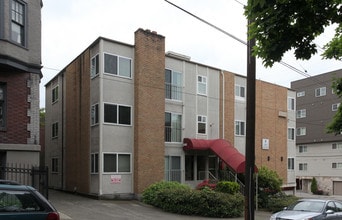 Edgene Apartments in Seattle, WA - Building Photo - Building Photo