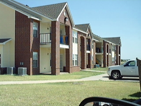 Eagle Nest Apartments in Sayre, OK - Foto de edificio - Building Photo