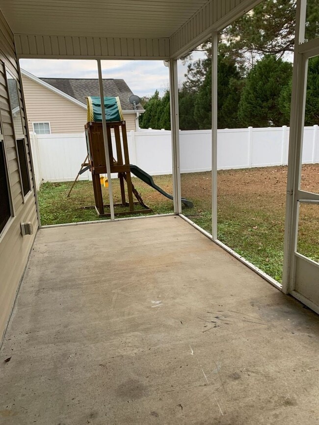 550 Ramblewood Cir in Little River, SC - Building Photo - Building Photo