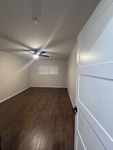 5518 McKnight St in Houston, TX - Building Photo - Building Photo
