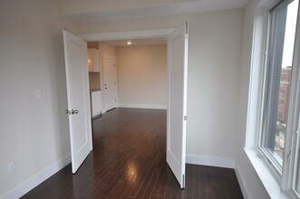 659 Massachusetts Ave, Unit 7 in Boston, MA - Building Photo - Building Photo