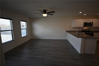 5540 S Deer Crk Ave in Fort Mohave, AZ - Building Photo - Building Photo
