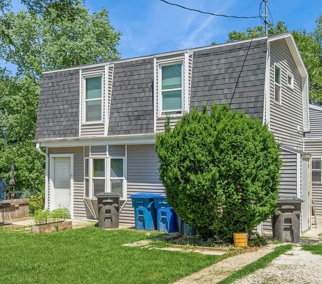 property at 4131 55th St