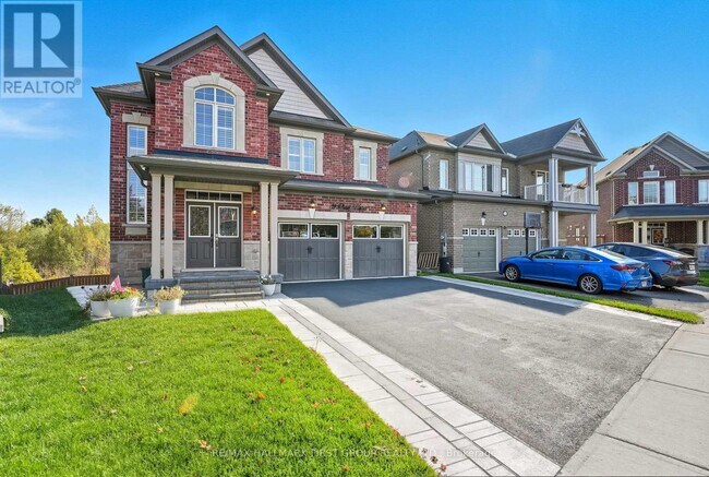 19 Purdy Pl in Clarington, ON - Building Photo - Building Photo