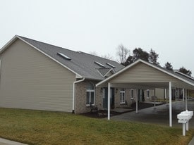 5020 College Ave in Quincy, IL - Building Photo