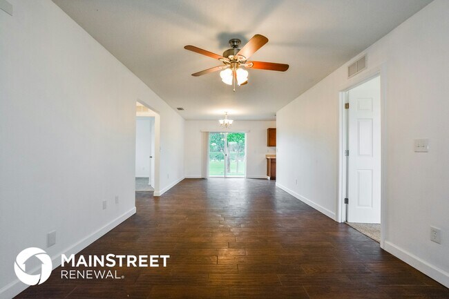 37 Bonaire Pl