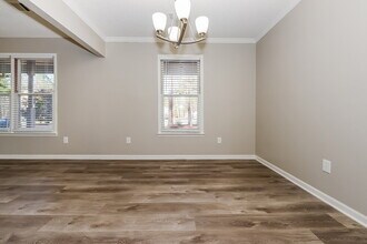 1061 Lost Ct in Hampton, GA - Building Photo - Building Photo
