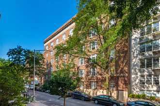 136 Hicks St in Brooklyn, NY - Building Photo - Primary Photo