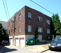 Parker Place Apartments in Seattle, WA - Building Photo - Building Photo