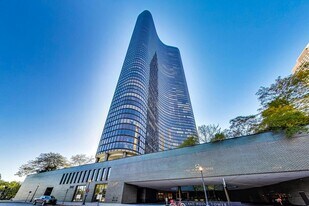 505 N Jean Baptiste Pointe du Sable Lake Shore Dr in Chicago, IL - Building Photo