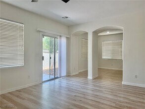 7976 Cook Islands Ct in Las Vegas, NV - Building Photo - Building Photo