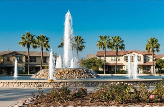 717 Nile River Dr in Oxnard, CA - Building Photo - Building Photo