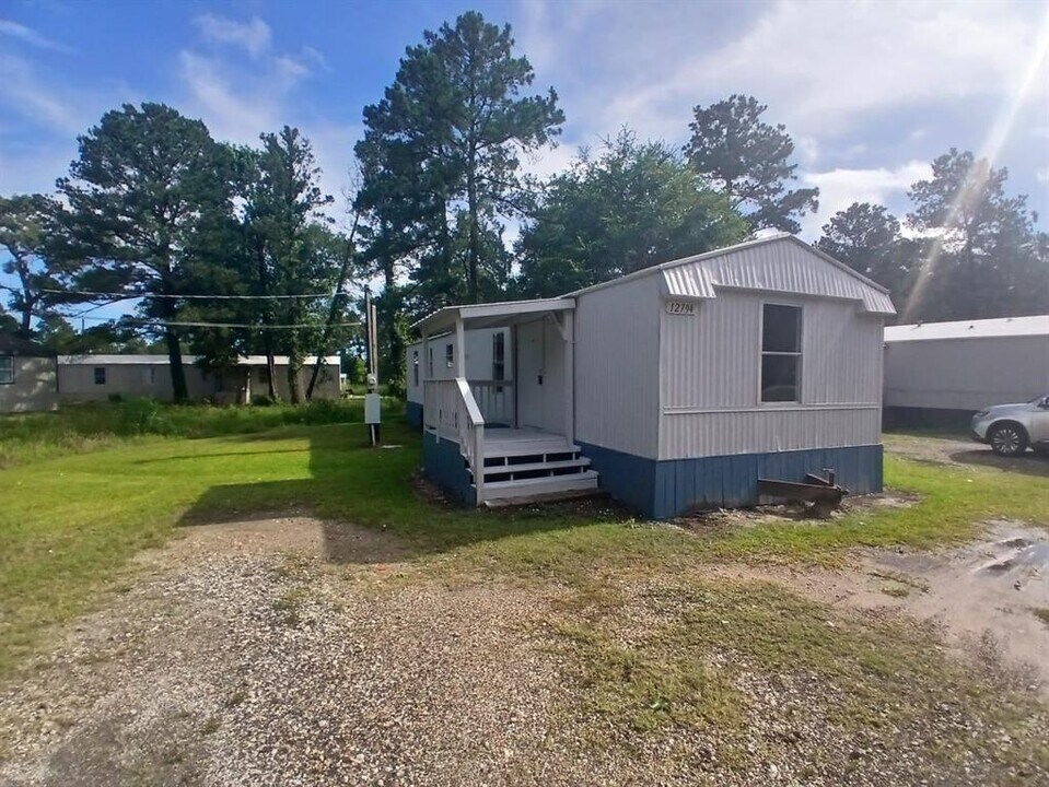 12794 Roy Harris Loop in Conroe, TX - Building Photo