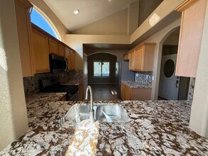 7236 Sidewinder Dr NE in Albuquerque, NM - Building Photo - Building Photo
