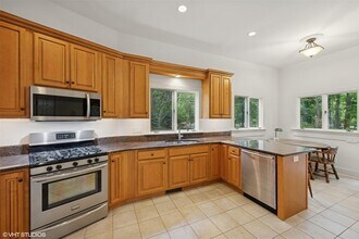8340 Main Bayview Rd in Southold, NY - Building Photo - Building Photo
