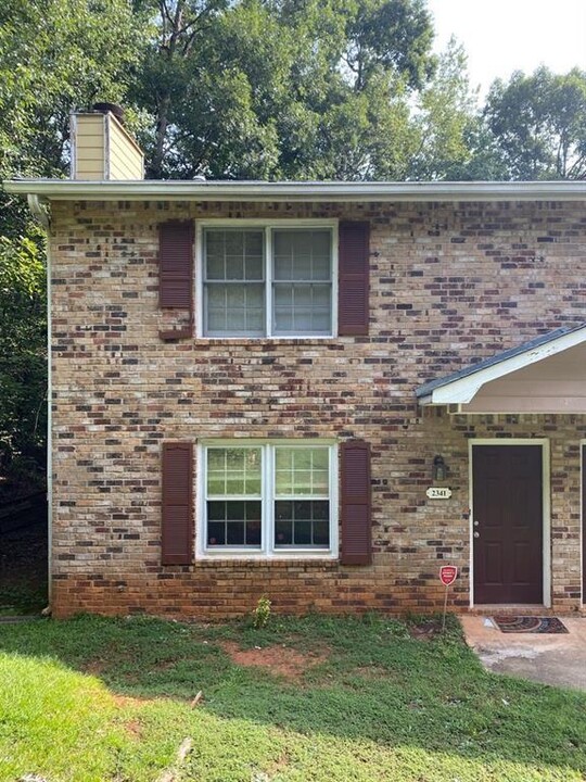 2341 Murell Rd in Snellville, GA - Building Photo