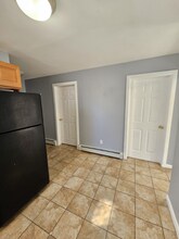 16 Amity St-Unit -1 in Paterson, NJ - Building Photo - Building Photo