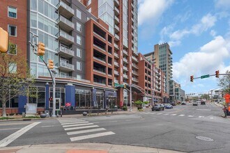 600 12th Ave S in Nashville, TN - Building Photo - Building Photo