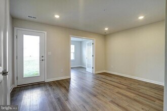 903 Magnolia Ln in Spring City, PA - Building Photo - Building Photo