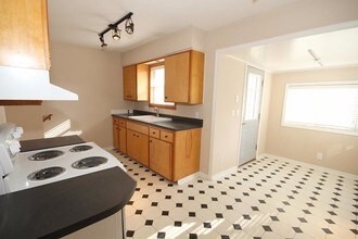 1509 Bel Air Dr in Junction City, KS - Building Photo - Building Photo