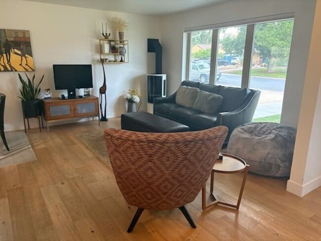 550 Dudley St in Lakewood, CO - Building Photo - Building Photo