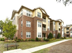 Autumn Oaks Apartments in Sanford, NC - Building Photo - Building Photo