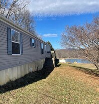 1209 Murray Rd in Canton, NC - Building Photo