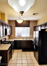 1862 Windward Ct in Henderson, NV - Building Photo - Building Photo
