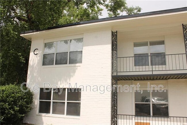 property at 4009 Old Shell Rd