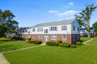Pleasant Harbor Apartments in Pleasantville, NJ - Building Photo - Building Photo