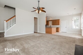 228 Silverwood Ln in Summerville, SC - Foto de edificio - Building Photo