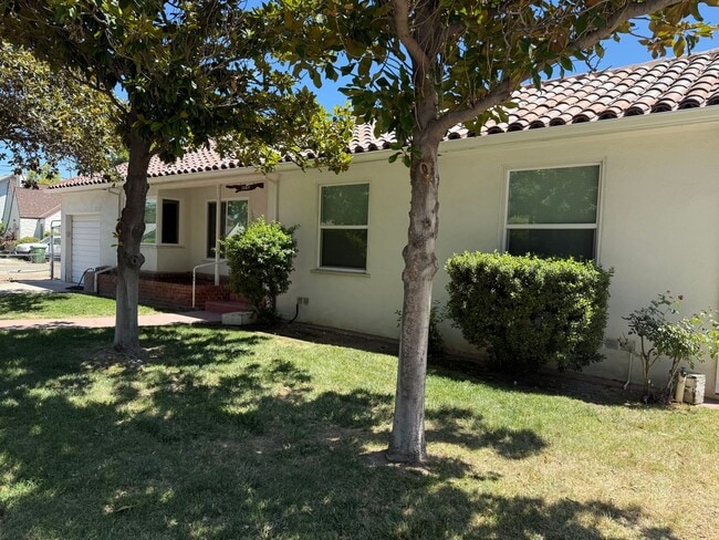 1444 Parker Ave in Tracy, CA - Building Photo - Building Photo