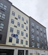 751 Vose Ave-Unit -311 in Orange, NJ - Building Photo - Building Photo