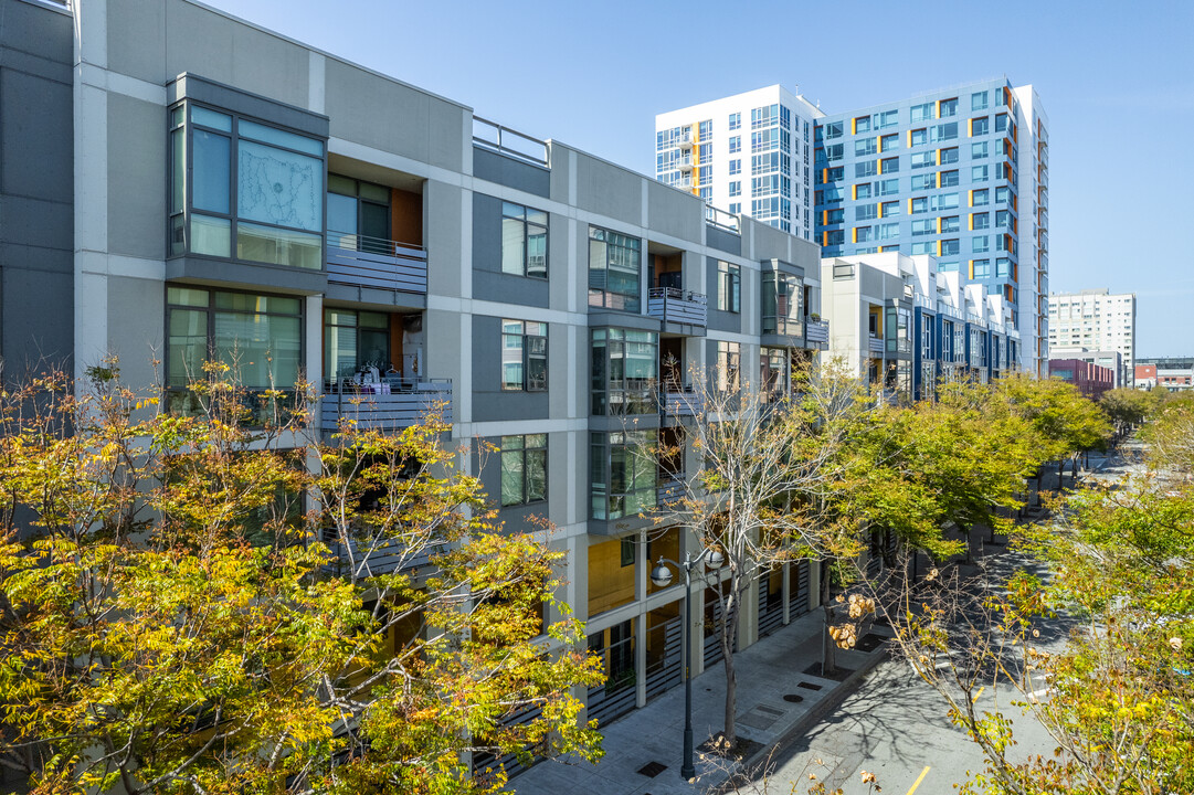 Mission Walk Condos in San Francisco, CA - Building Photo