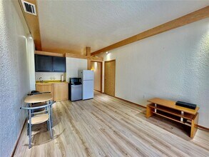 101 Palm Harbor Pkwy in Palm Coast, FL - Building Photo - Building Photo