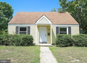 1014 Cecil St in Salisbury, MD - Building Photo