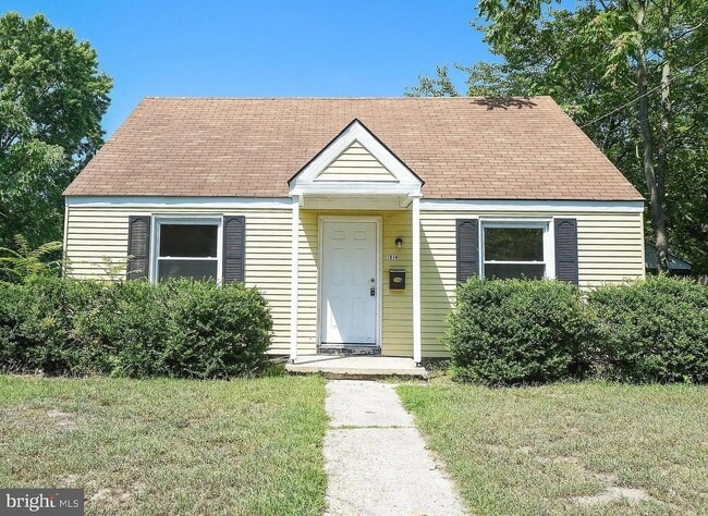 property at 1014 Cecil St