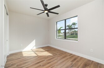 1915 NW 29th Ave in Cape Coral, FL - Building Photo - Building Photo