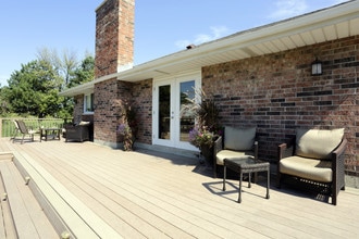 Brook Run in Arlington Heights, IL - Building Photo - Building Photo