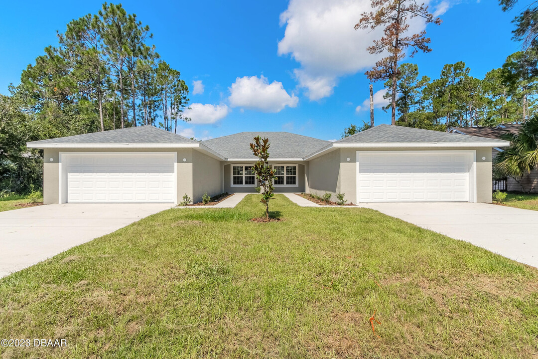 23 Wellham Ln in Palm Coast, FL - Building Photo