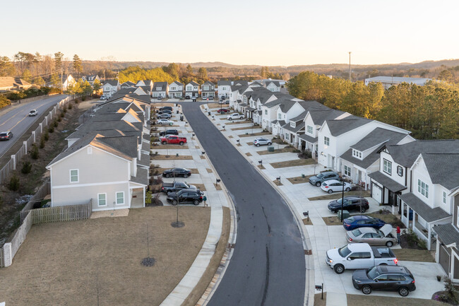 Huntley Park Townhomes in Pelham, AL - Building Photo - Building Photo